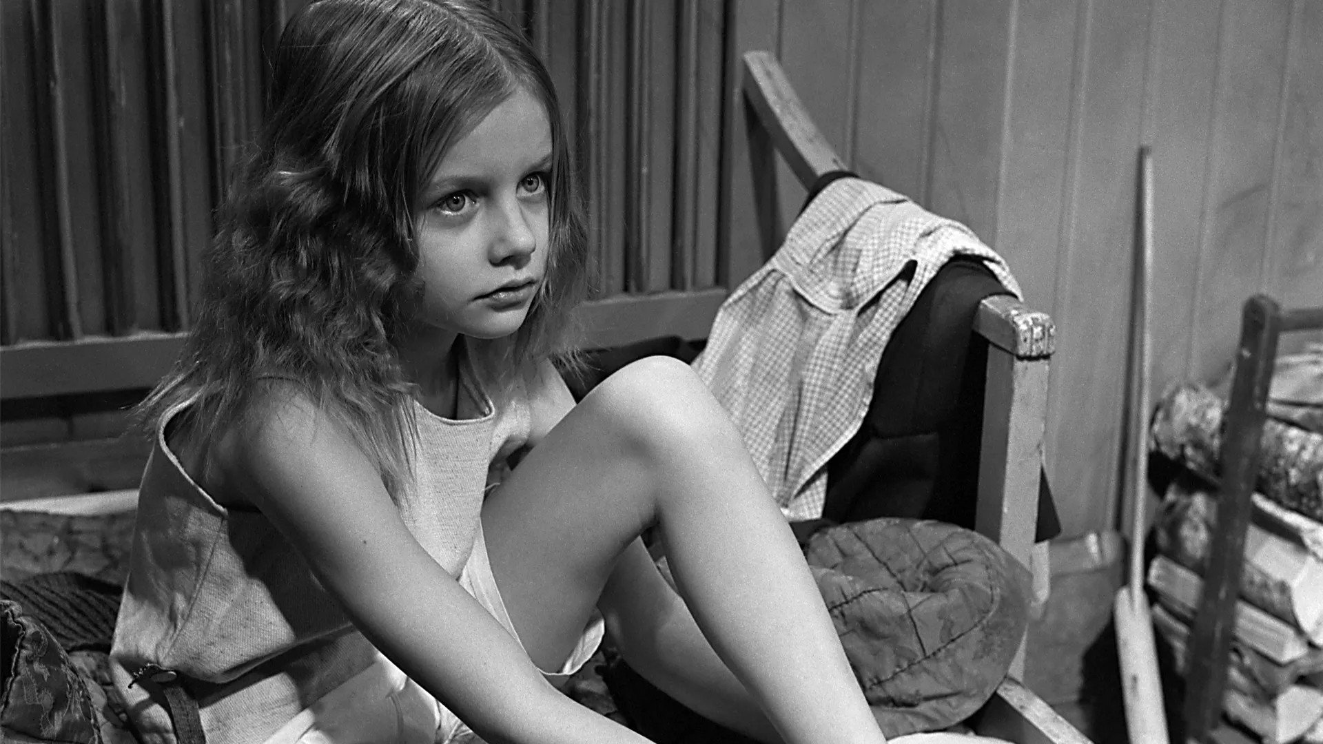 The Gap (1973) wallpaper #1 — 1920×1080 Full HD backdrop — A story about 10-year-old Ruth and her life in Jakobstad in the years 1917-1918, during… — free HD background for desktop, MacBook, mobile & iPhone (ref 7sTvRnLiTdUO2dg5Xclccw8a1aL)