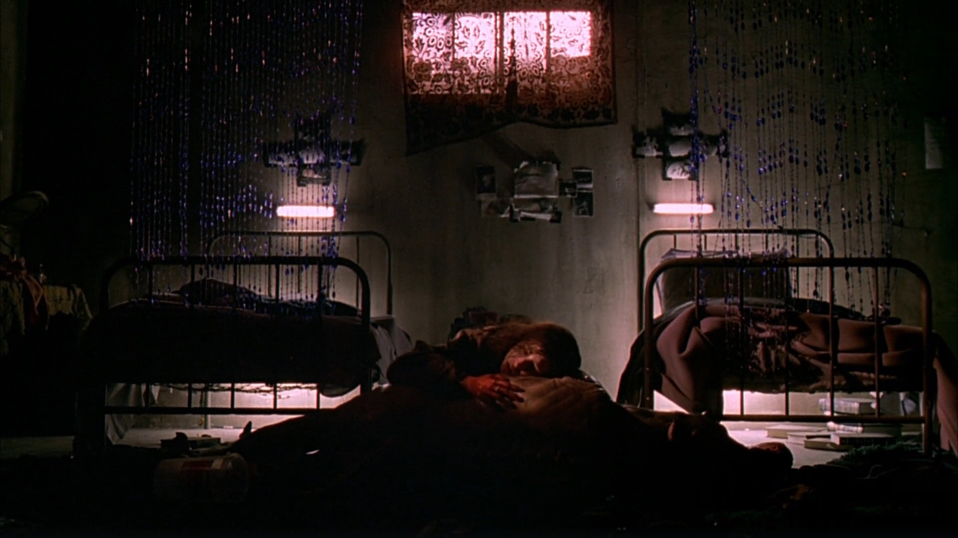 Ginger Snaps (2000) wallpaper #43 — 1920×1080 Full HD backdrop — The story of two outcast sisters, Ginger and Brigitte, in the mindless suburban town of… — free HD background for desktop, MacBook, mobile & iPhone (ref 8LDL5zwM0bO2kybStyVX1QQOLQt)