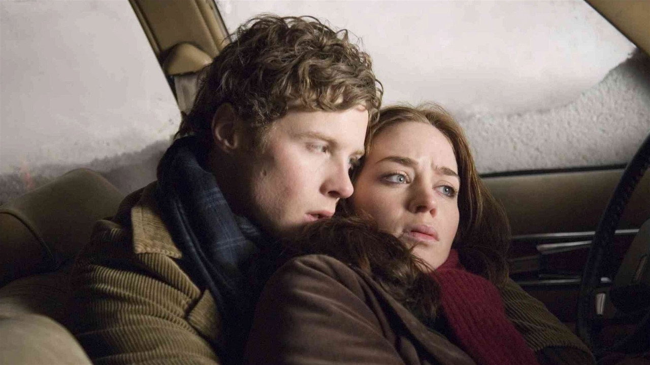 Wind Chill (2007) wallpaper #4 — 1280×720 HD backdrop — Two college students share a ride home for the holidays. When they break down on a… — free HD background for desktop, MacBook, mobile & iPhone (ref s8O2RXWI6A6rI0zctGBVMOdCfQH)