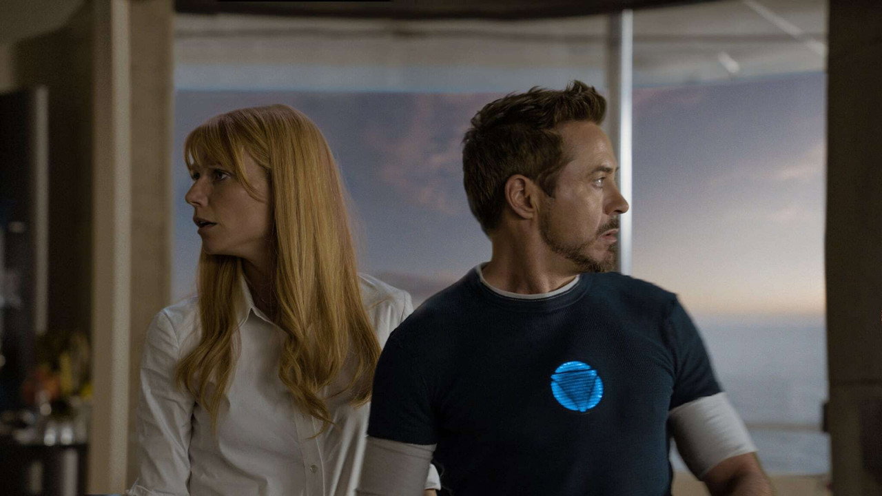 Iron Man 3 wallpaper 14 — 2048×1152 cinematic backdrop
