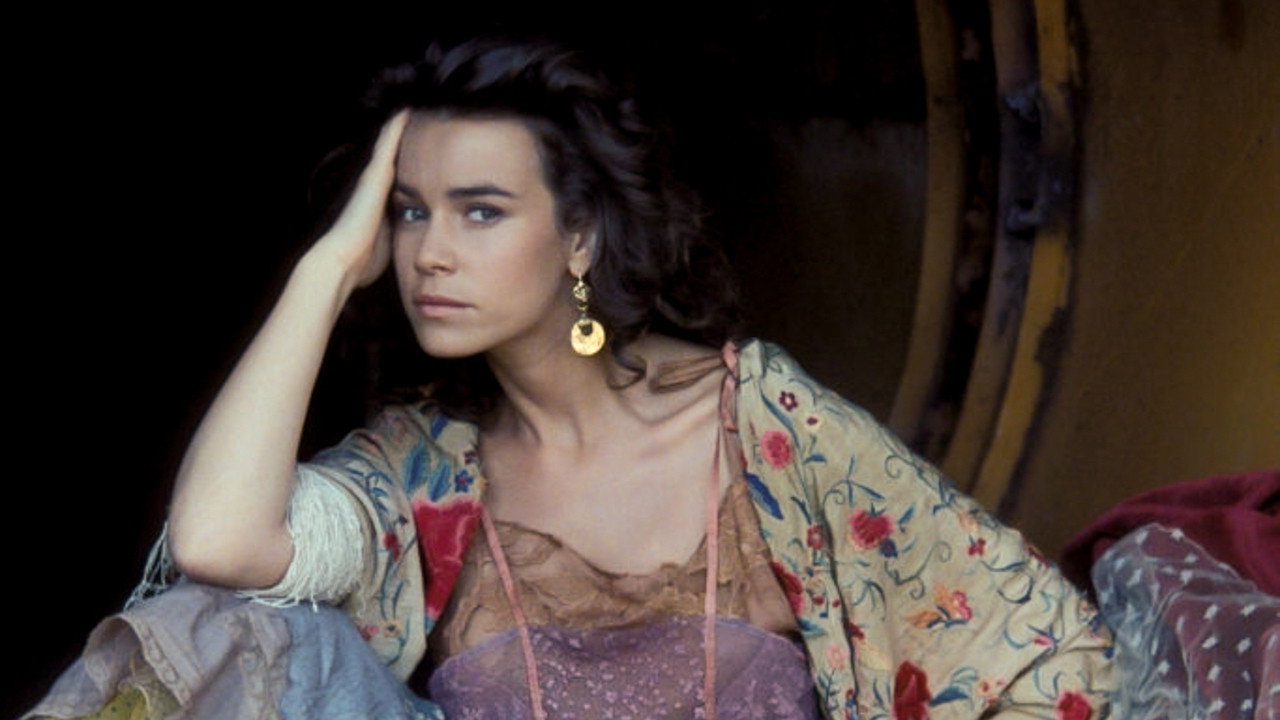 The Gypsy (1986) wallpaper #5 — 1280×720 HD backdrop — Hubert Durieux is a banker in a small French town who is struggling to keep up with the… — free HD background for desktop, MacBook, mobile & iPhone (ref A6odQ9G2PIpYXvbvXGDTHMNENRP)