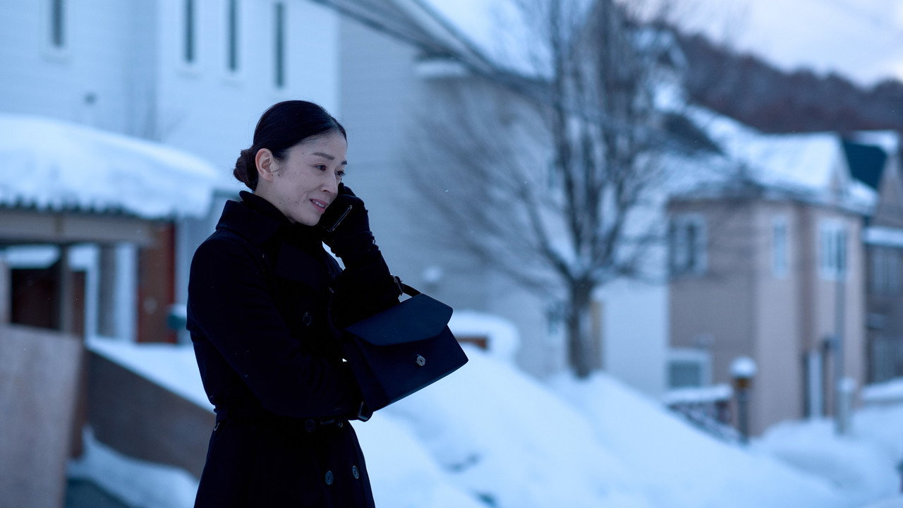 Moonlit Winter (2019) wallpaper #4 — 3840×2160 4K UHD backdrop — The arrival of an intimate letter prompts a young woman to bring her mother on vacation… — free HD background for desktop, MacBook, mobile & iPhone (ref gEyeVC9Fr35Yd5ixPYRRAnfRRbR)