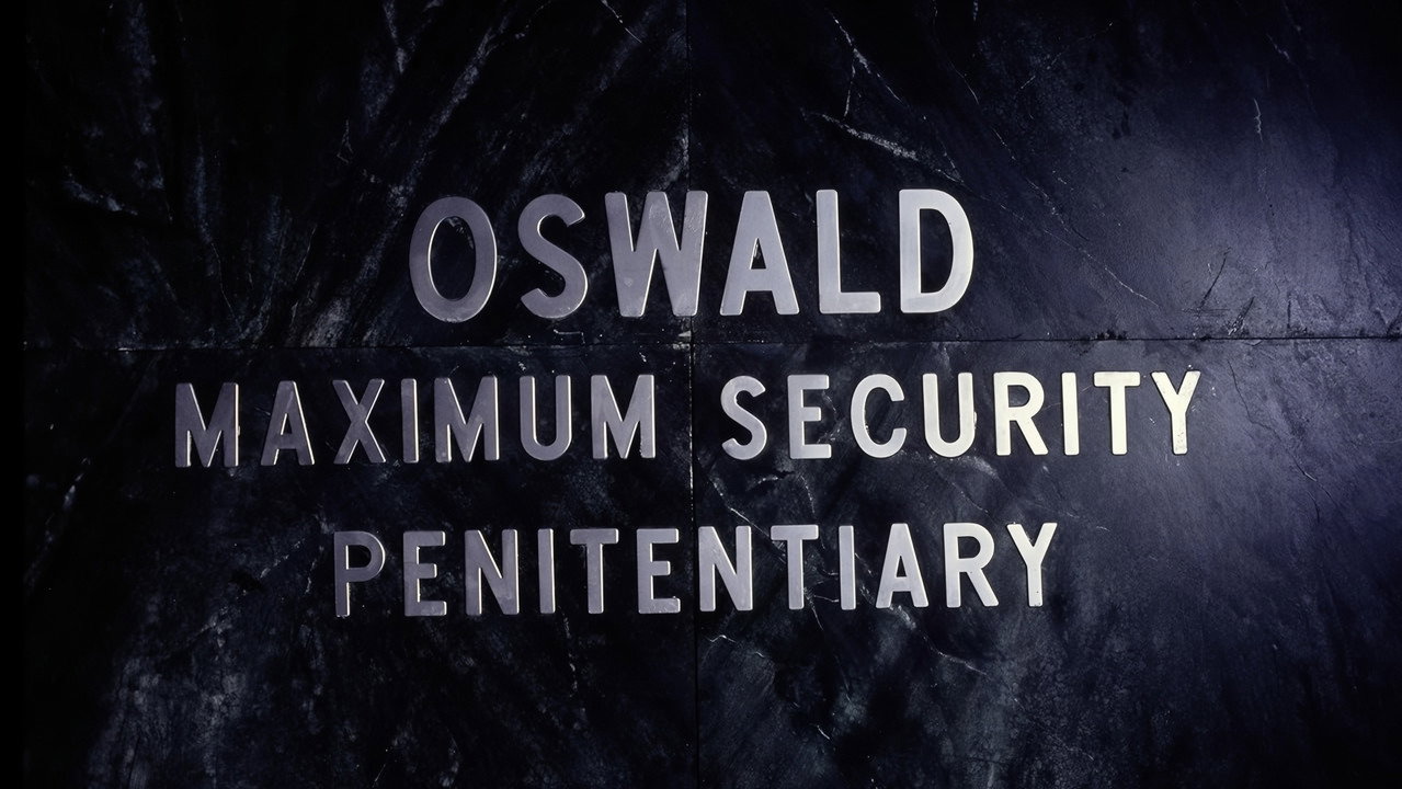 Oz wallpaper 16 — 2232×1256 cinematic backdrop