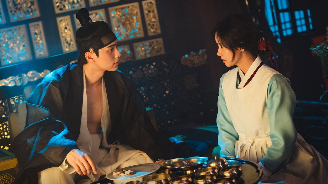 Bon Appétit, Your Majesty (2025) wallpaper #16 — 1920×1080 Full HD backdrop — After time traveling to the Joseon era, a talented chef meets a tyrant king. Her modern… — free HD background for desktop, MacBook, mobile & iPhone (ref heQd5s3lCNNY62uiO2nxII1Pd9C)