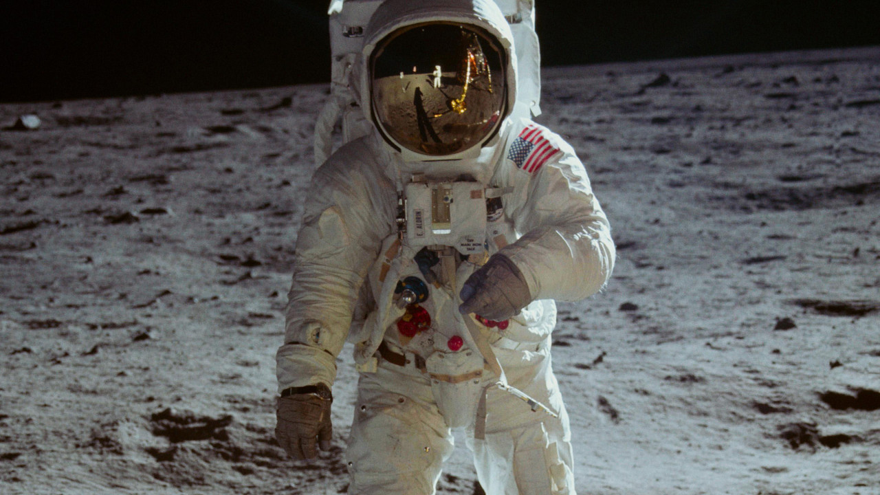 Apollo 11 (2019) wallpaper #6 — 3000×1688 Full HD backdrop — A look at the Apollo 11 mission to land on the moon led by commander Neil Armstrong and… — free HD background for desktop, MacBook, mobile & iPhone (ref hmdZwfNwO2tdC7ypa33Q6cEJsy0)