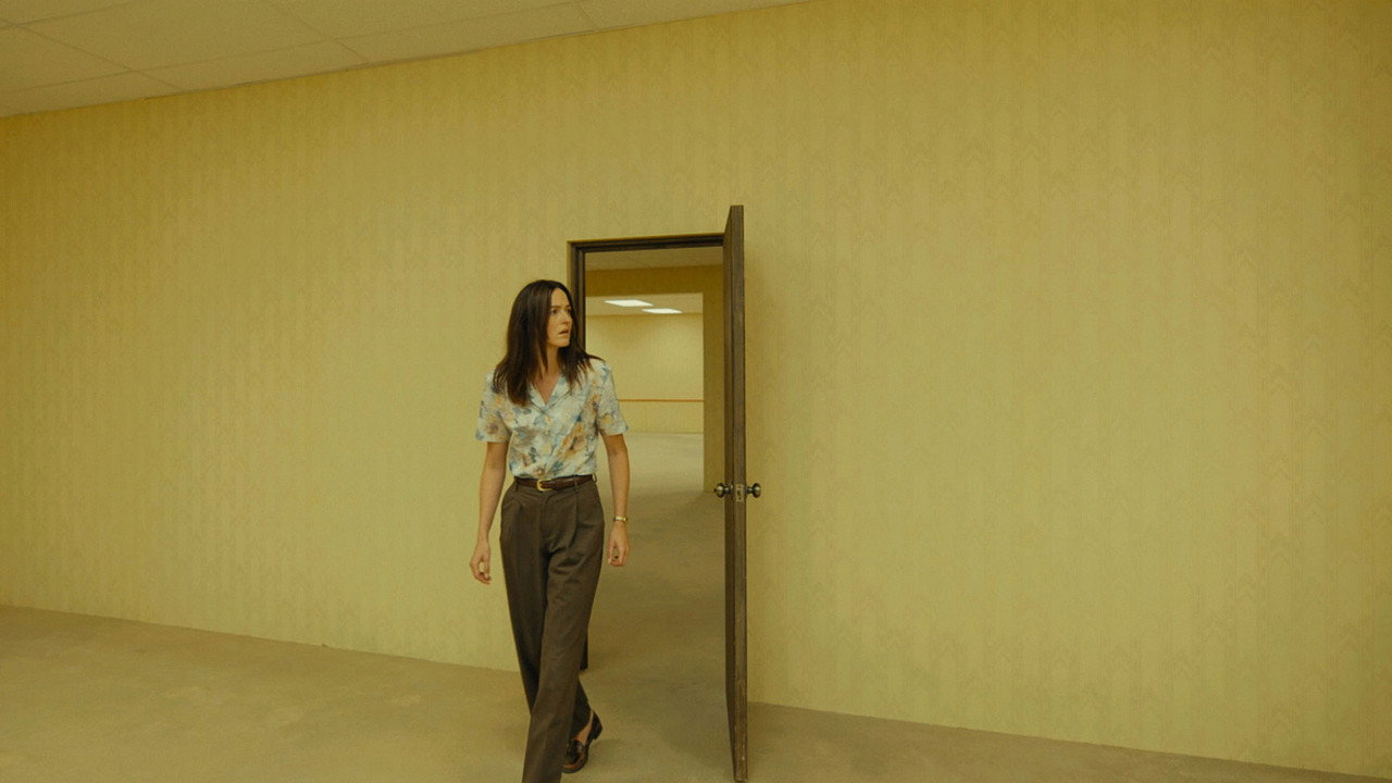 Backrooms wallpaper 42 — 1835×1032 cinematic backdrop