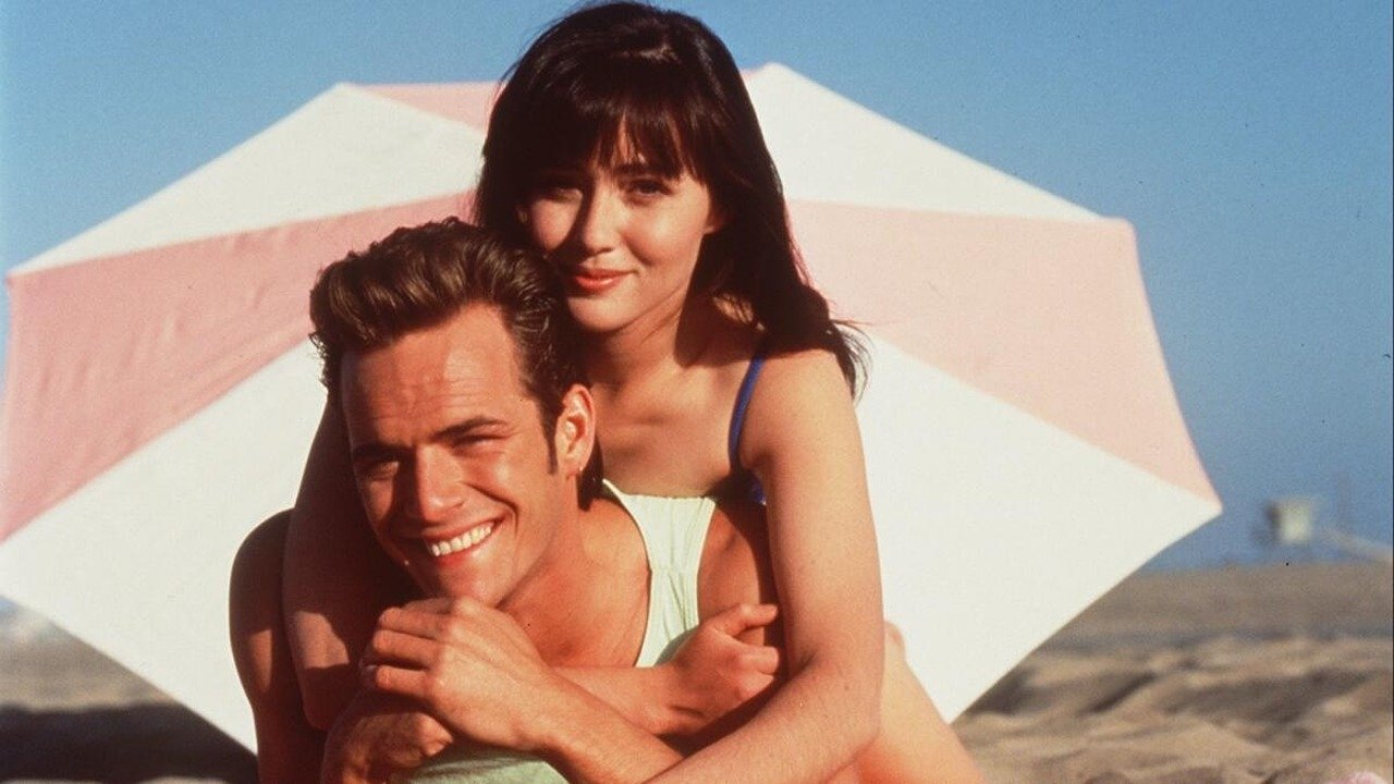 Beverly Hills, 90210 (1990) wallpaper #14 — 1280×720 HD backdrop — Follow the lives of a group of teenagers living in the upscale, star-studded community of… — free HD background for desktop, MacBook, mobile & iPhone (ref qY8PBYhvaMqhg9QpvHzrMmFSdWO)