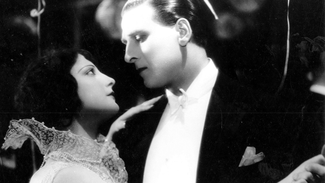 Erotikon (1930) wallpaper #16 — 1498×843 HD backdrop — Andrea, the beautiful daughter of a railway gateman, is seduced by a rich passenger, who… — free HD background for desktop, MacBook, mobile & iPhone (ref qkdcAO2GW1KWT3apiA6kY7CyPxl)