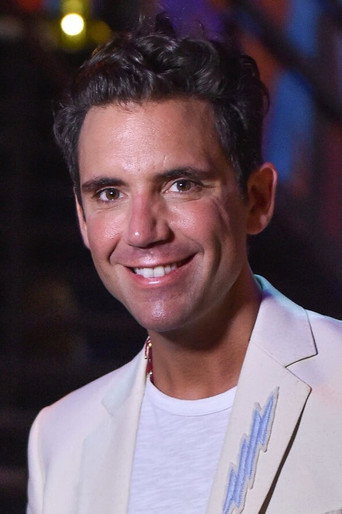 MIKA — El piano cast