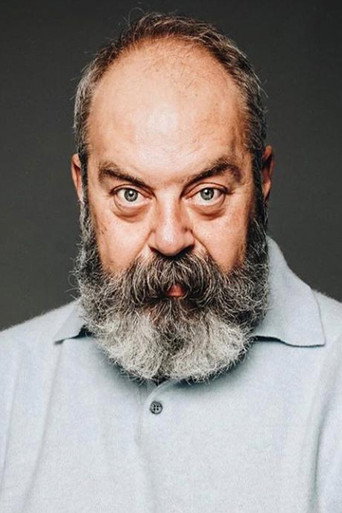 Ali Düşenkalkar — Mud cast