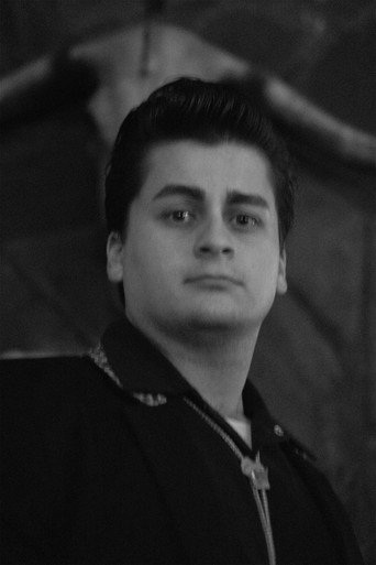 Adolfo Gil López — EL ARTÍCULO. cast