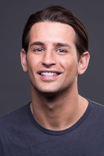 Ollie Locke — Greed cast