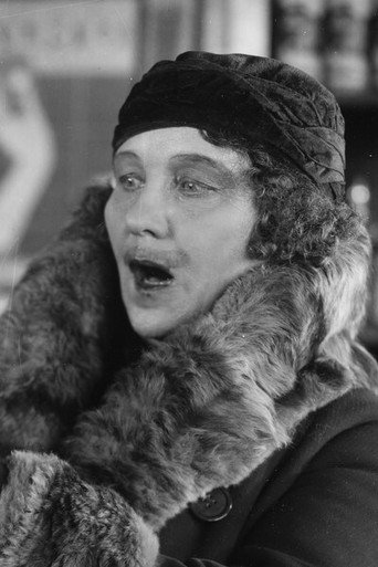 Ida Salmi — Roinilan talossa cast