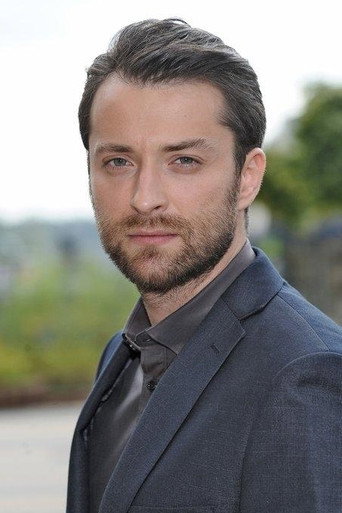 Filip Bobek — BrzydUla cast