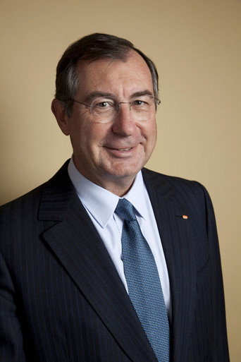 Martin Bouygues — Citizen B cast
