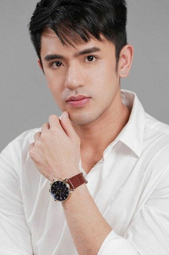David Licauco — Pulang Araw cast