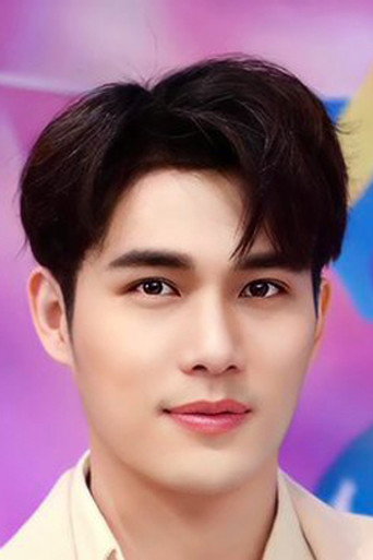 Auto Satirapong Raweearamwong — Go Alone with Me cast