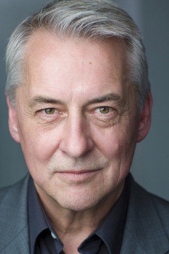 Tom Knight — Candlestick cast