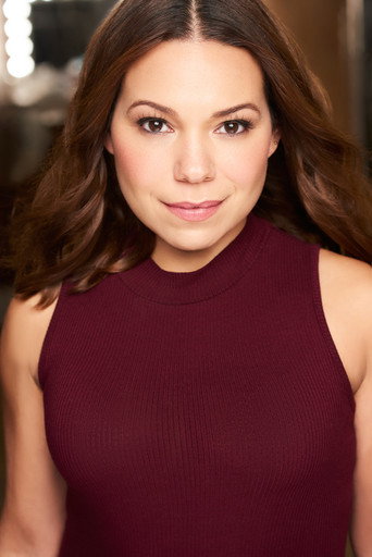 Gloria Garayua — Unremarkable cast