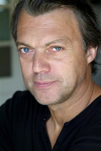 Éric Viellard — Interlude cast