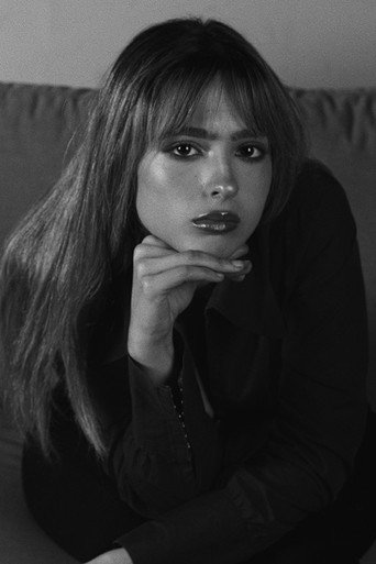 Violeta Ballestero López — El Banco cast