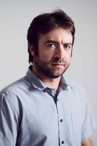 Derek Waters — Married to the Kellys cast