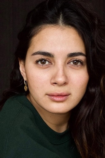 Mounia Zahzam — François.e cast