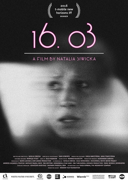 16.03 vertical backdrop 2